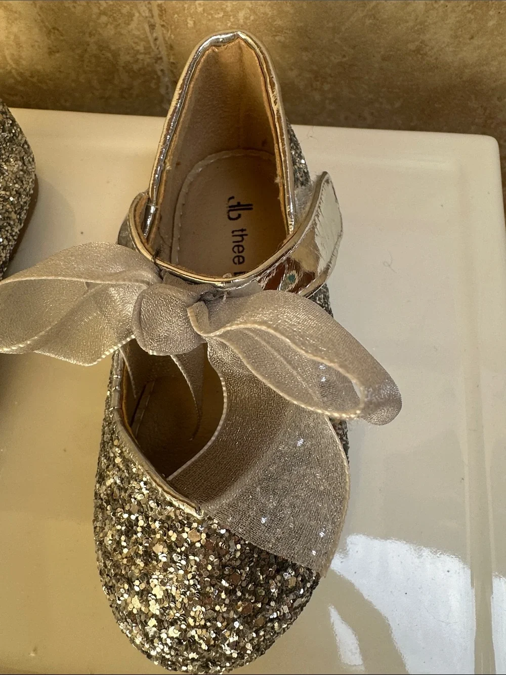 Holiday Silver Glitter Bow Dress Shoes for trendy Toddler size 7 by Thee Bron